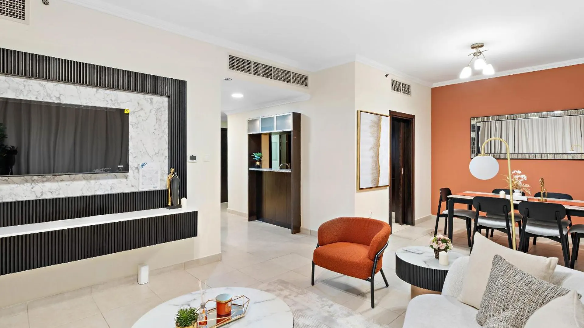 Stylish & Lively 1Bdr In Marina Quay Apartment Dubai